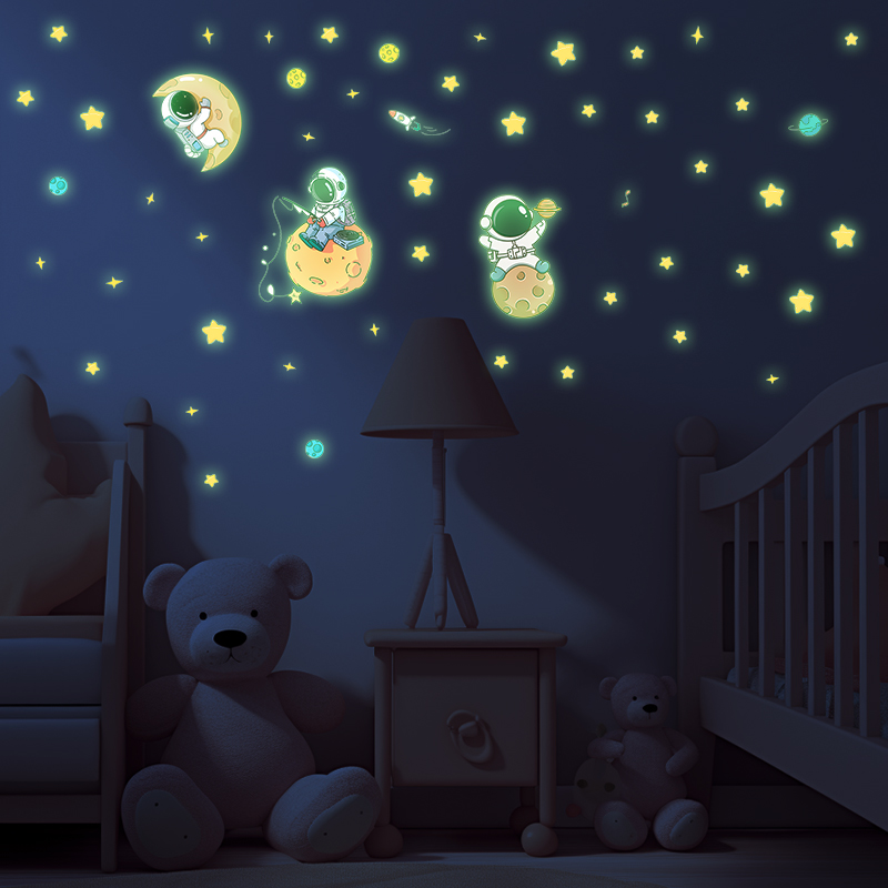 우주 비행사 달 테마 소년 침실용 빛나는 벽 스티커,  - Glow In Dark Stars 리뷰 및 가격